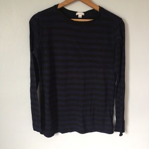 GAP striped navy and black long sleeve t-shirt